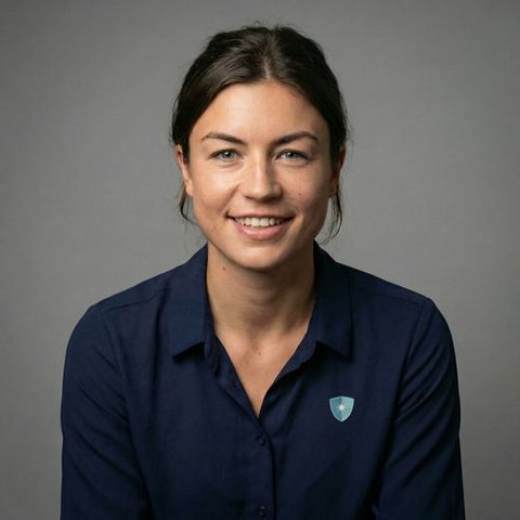 Anja Najvirt, Gerente de Marketing y Comunicaciones (CMO)